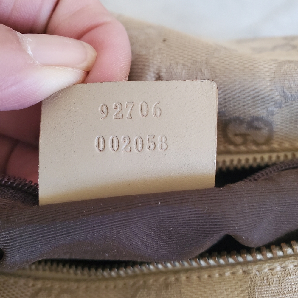 GUCCI Beige Monogram Shoulder Bag - Picture 14 of 14